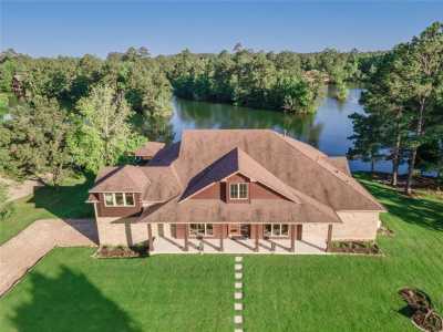 Home For Sale in Cleveland, Texas