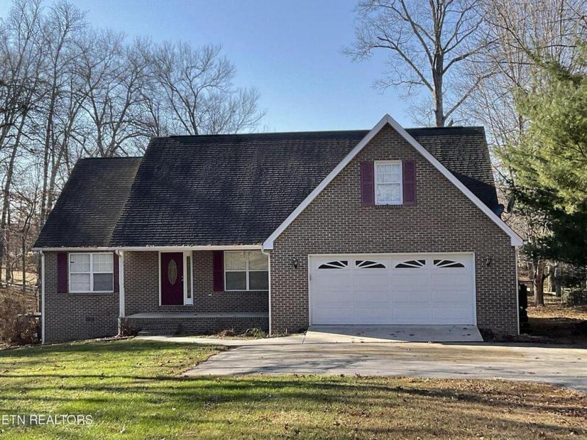 Picture of Home For Sale in Crossville, Tennessee, United States