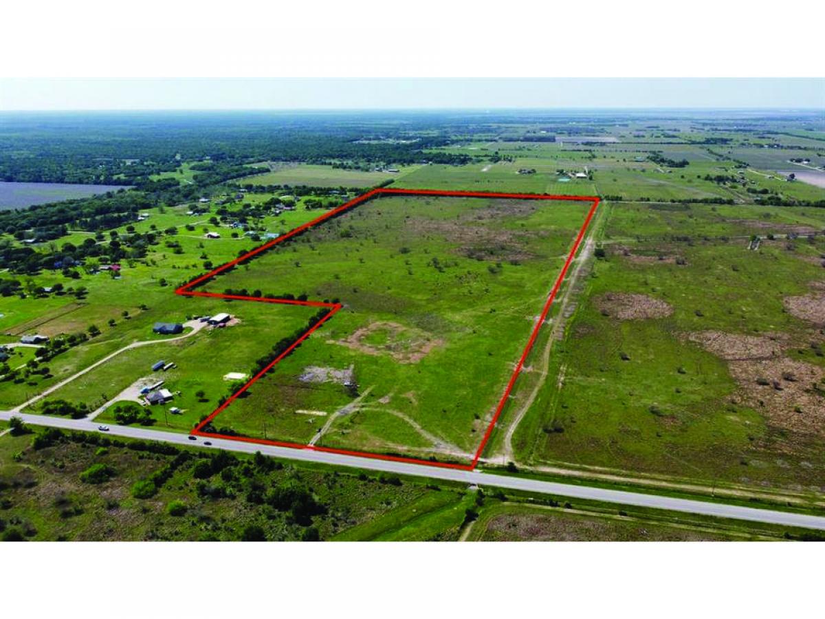 Picture of Residential Land For Sale in Needville, Texas, United States