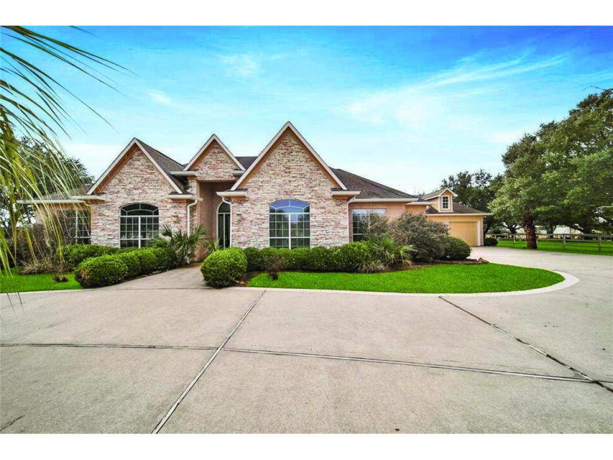 Picture of Home For Sale in Waller, Texas, United States