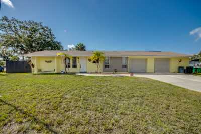 Home For Sale in Port Charlotte, Florida