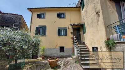 Home For Sale in Coreglia Antelminelli, Italy