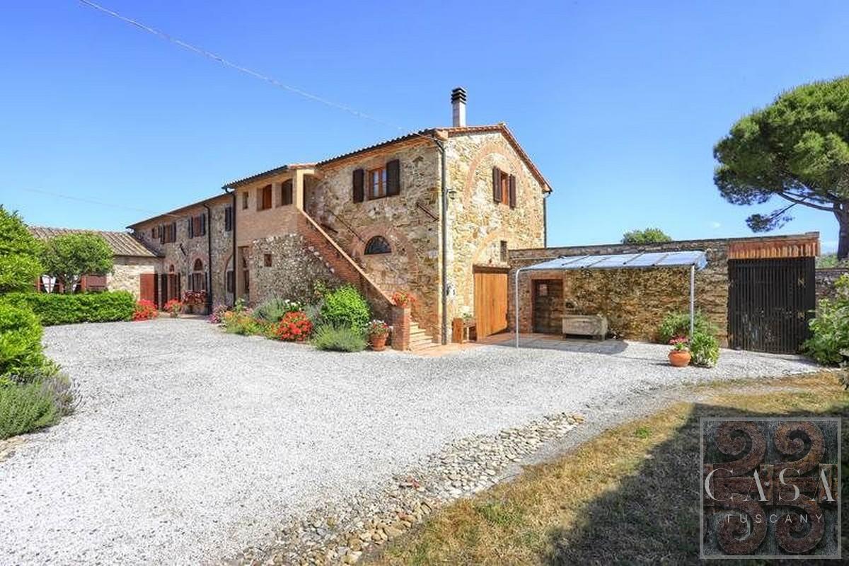 Picture of Home For Sale in Suvereto, Tuscany, Italy