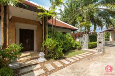 Villa For Sale in