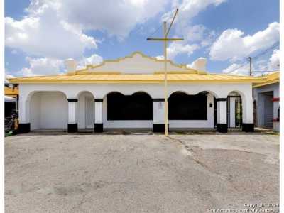 Home For Sale in San Antonio, Texas