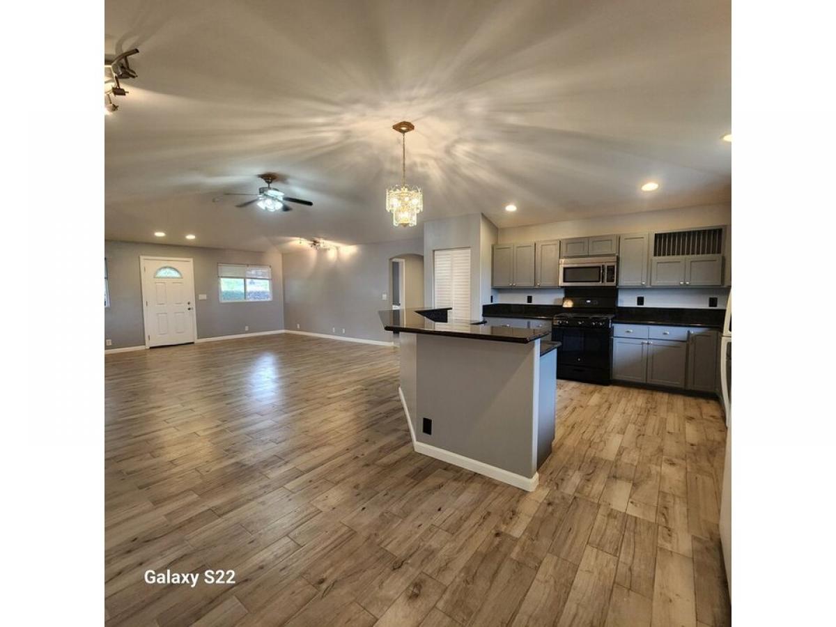 Picture of Home For Sale in Ocean View, Hawaii, United States