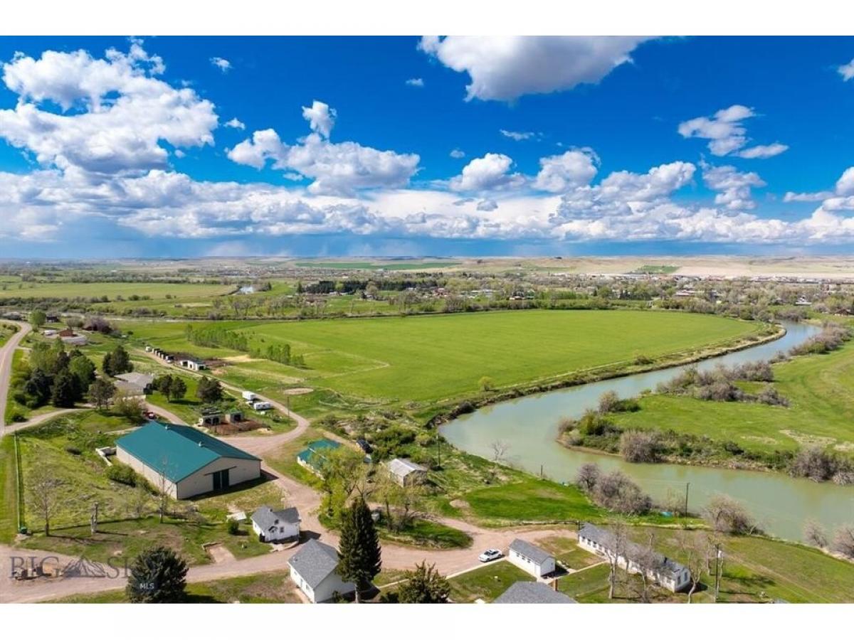 Picture of Home For Sale in Great Falls, Montana, United States