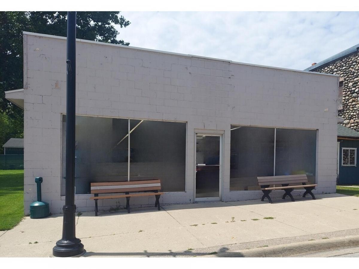 Picture of Home For Sale in Lincoln, Michigan, United States