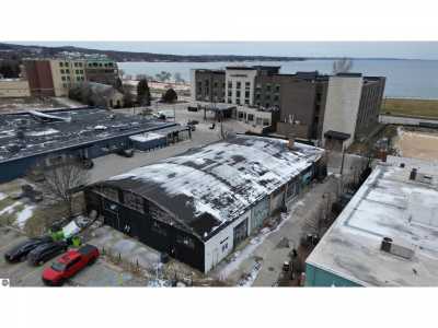 Home For Sale in Traverse City, Michigan