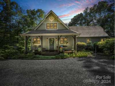Home For Sale in Mill Spring, North Carolina
