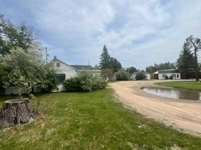 Home For Sale in Harrison, Michigan