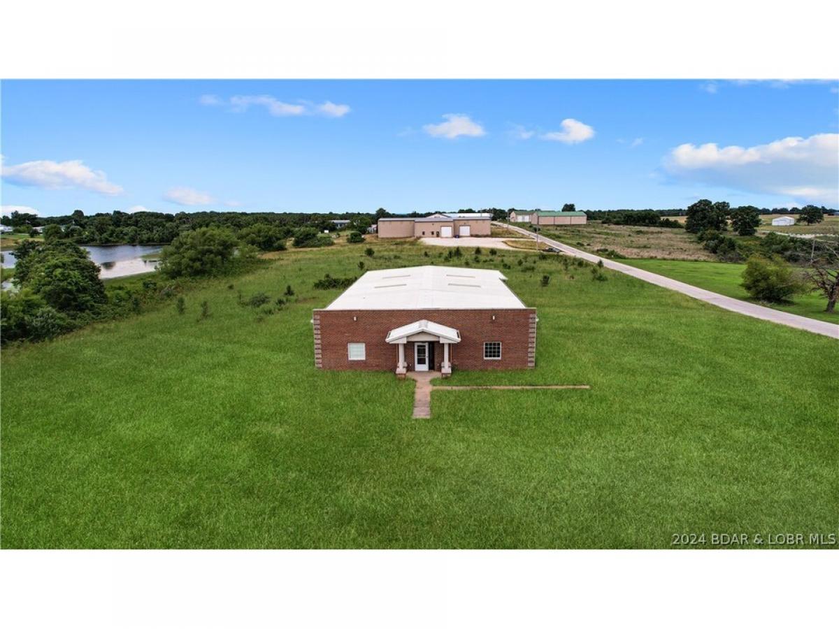 Picture of Home For Sale in Camdenton, Missouri, United States