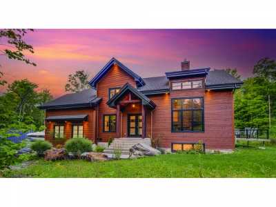 Home For Sale in Eastman, Canada