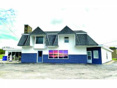 Commercial Building For Sale in Hubbard Lake, Michigan