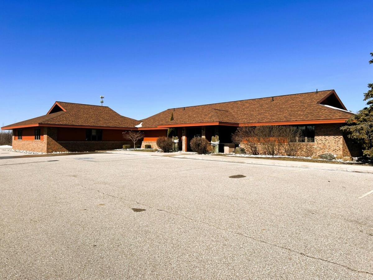 Picture of Home For Sale in Cheboygan, Michigan, United States