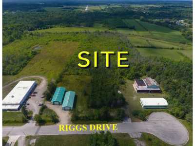 Home For Sale in Cheboygan, Michigan