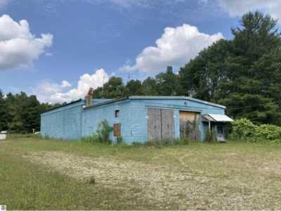 Home For Sale in Rose City, Michigan