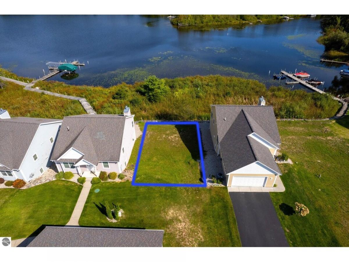 Picture of Residential Land For Sale in Central Lake, Michigan, United States