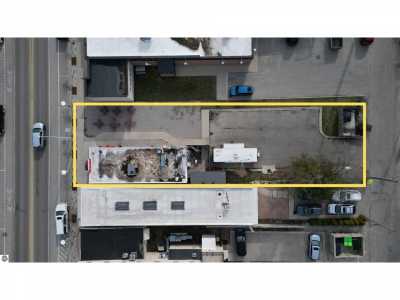 Home For Sale in Traverse City, Michigan