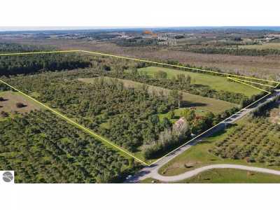 Residential Land For Sale in Williamsburg, Michigan