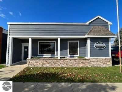 Home For Sale in Tawas City, Michigan