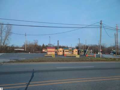 Home For Sale in Kawkawlin, Michigan