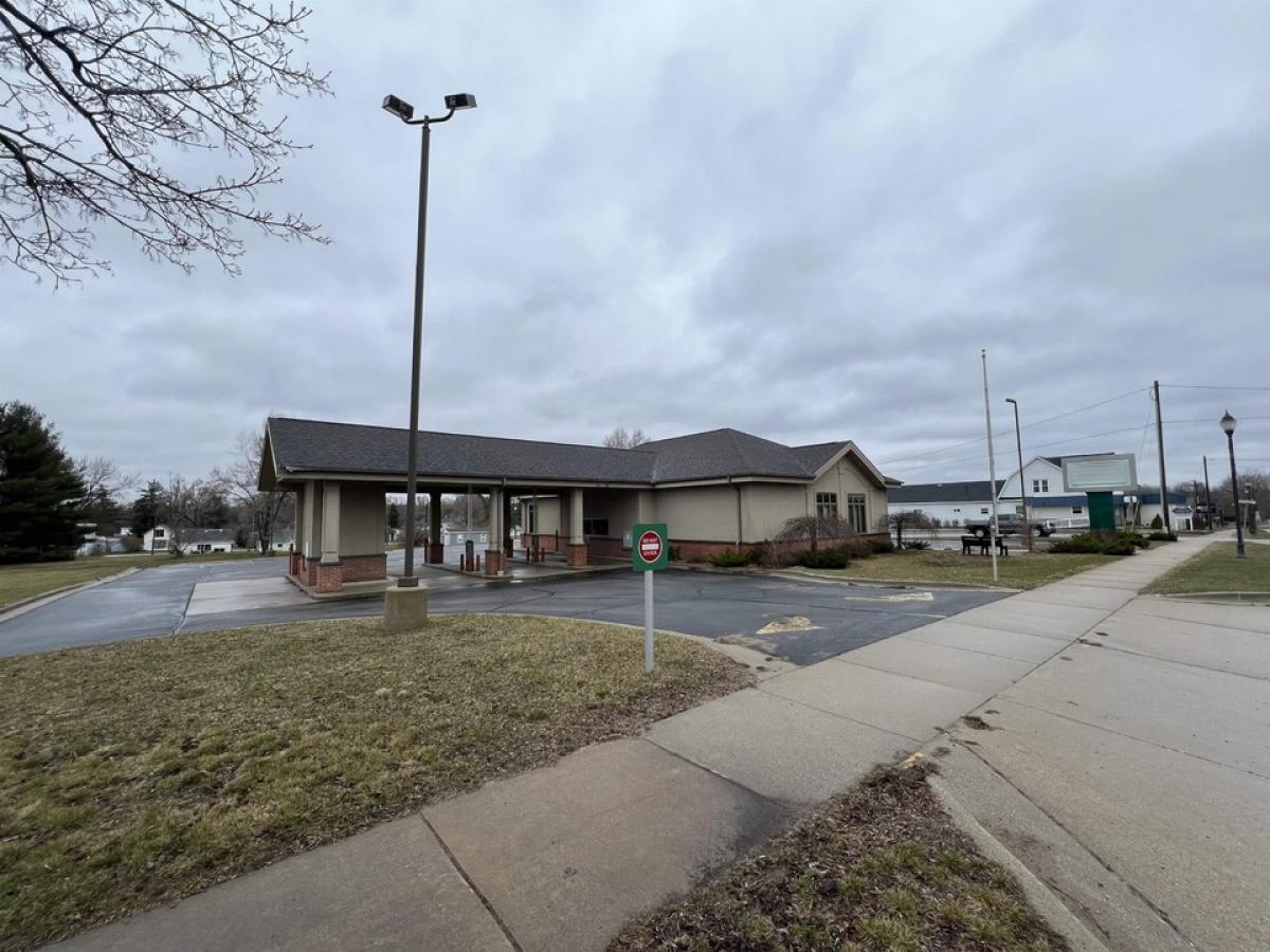 Picture of Home For Sale in Farwell, Michigan, United States