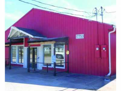 Commercial Building For Sale in 