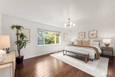 Home For Sale in Kirkland, Washington