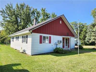 Home For Sale in Augusta, Wisconsin