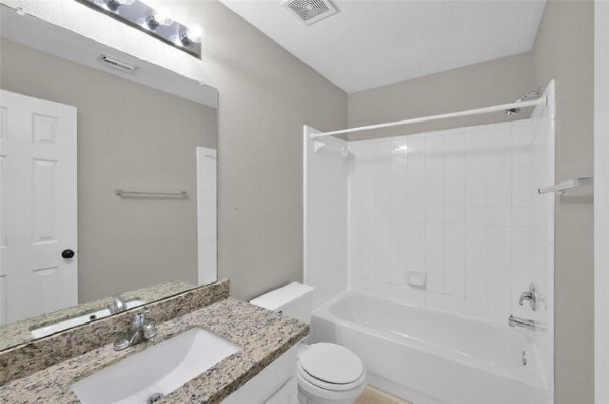 Picture of Home For Sale in The Woodlands, Texas, United States