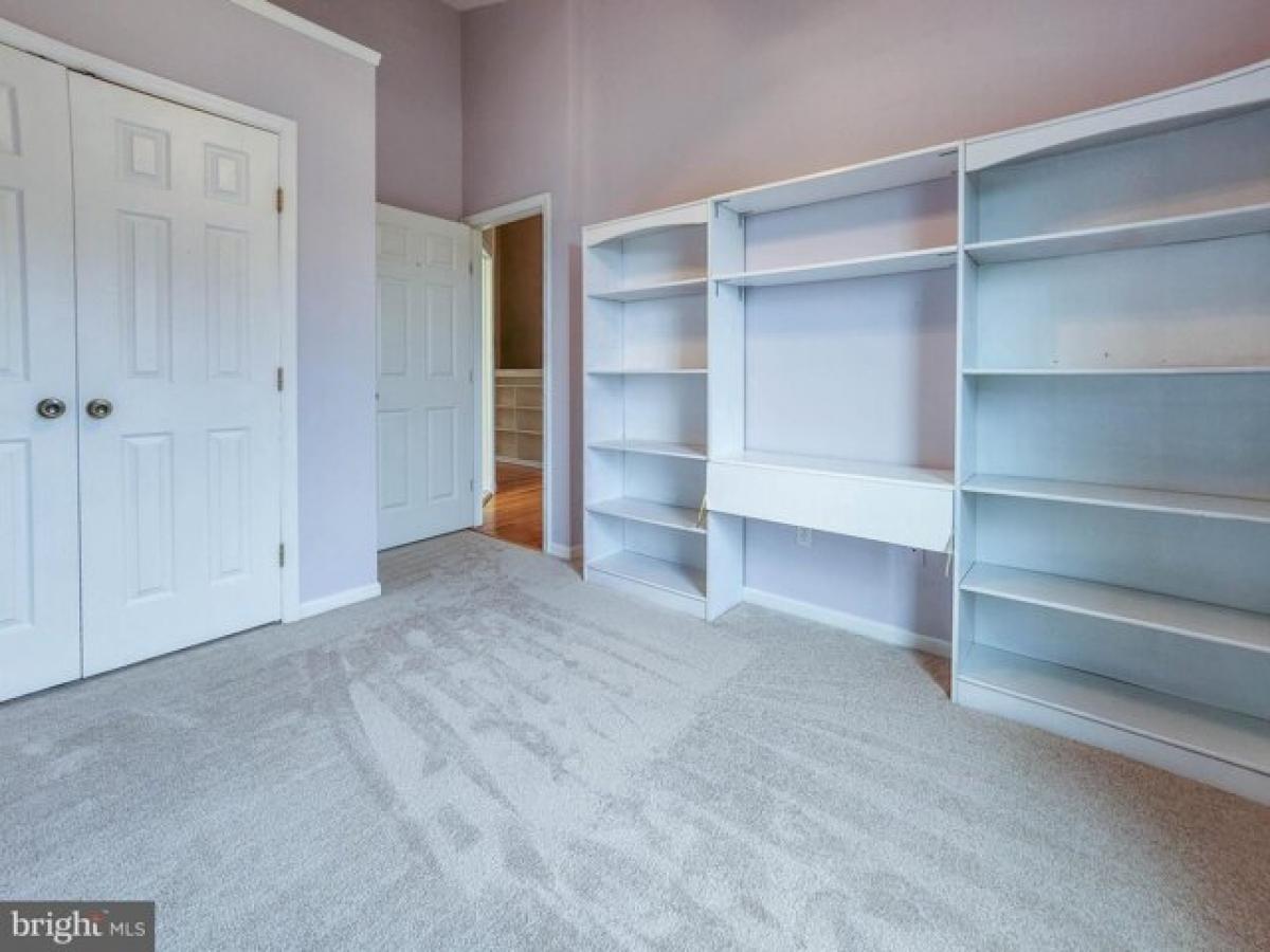 Picture of Home For Sale in Ashburn, Virginia, United States