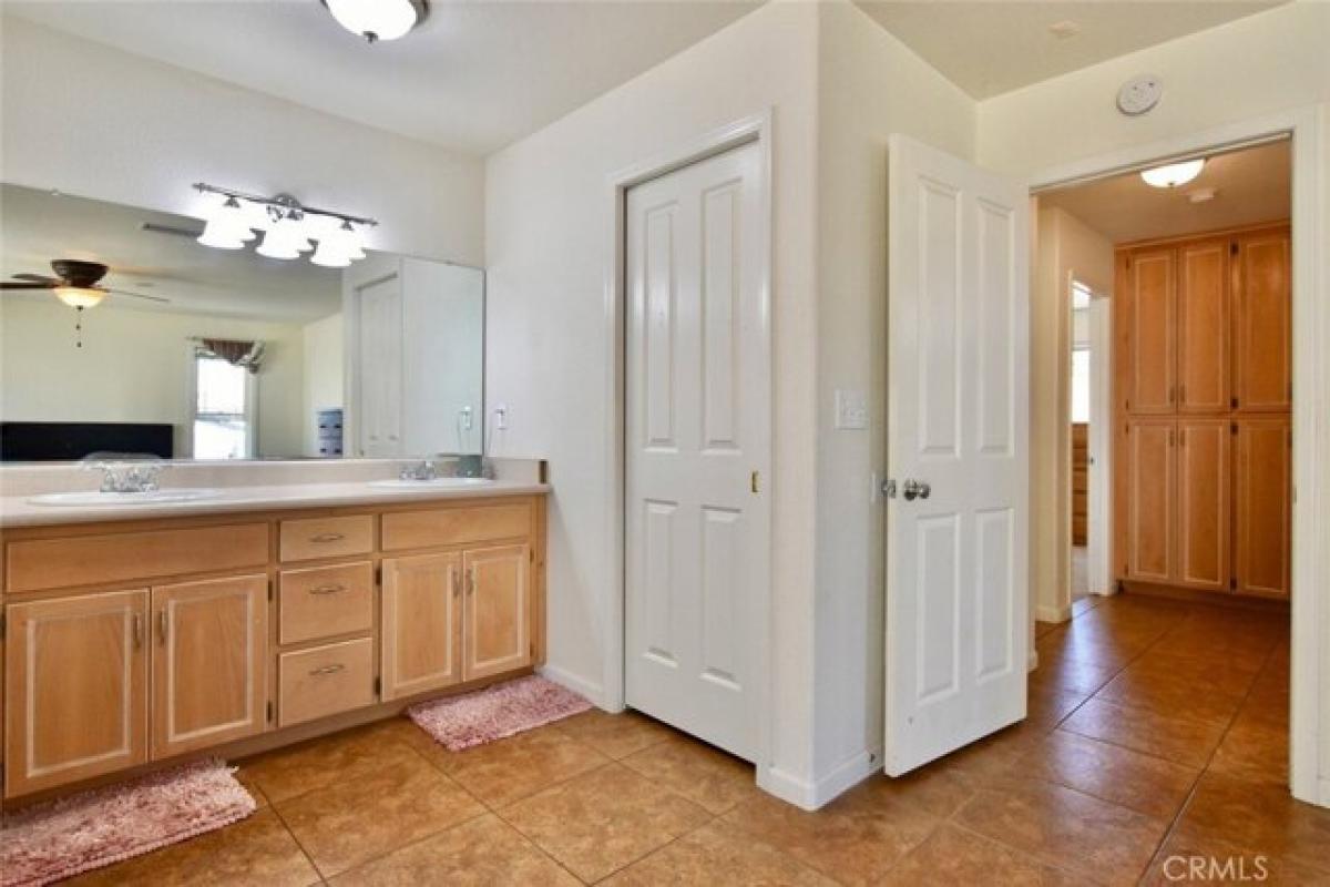 Picture of Home For Sale in Paso Robles, California, United States