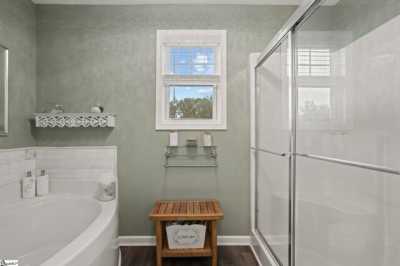 Home For Sale in Fountain Inn, South Carolina