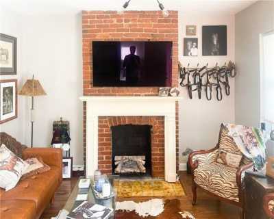 Home For Rent in Oakmont, Pennsylvania