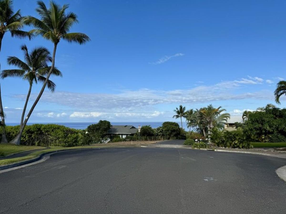 Picture of Residential Land For Sale in Holualoa, Hawaii, United States