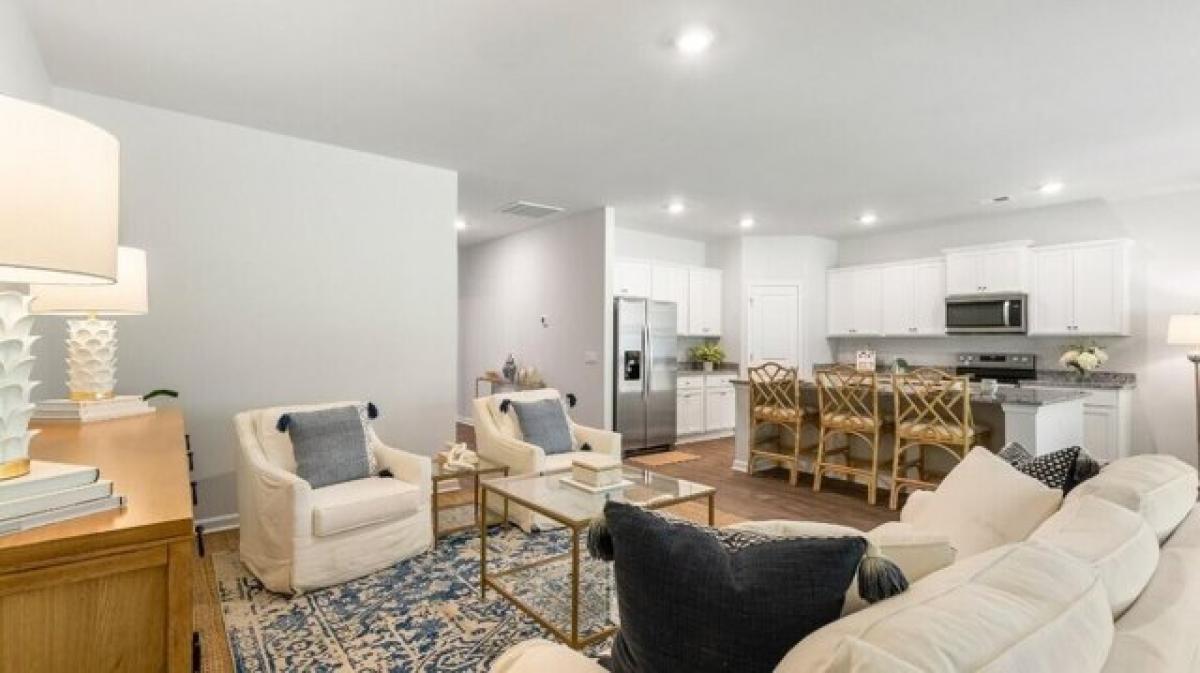 Picture of Home For Sale in Moncks Corner, South Carolina, United States