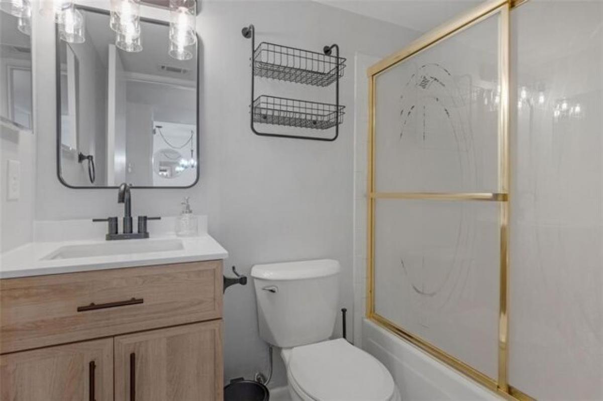 Picture of Home For Sale in Mobile, Alabama, United States