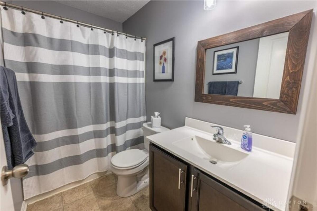 Picture of Home For Sale in Dayton, Ohio, United States