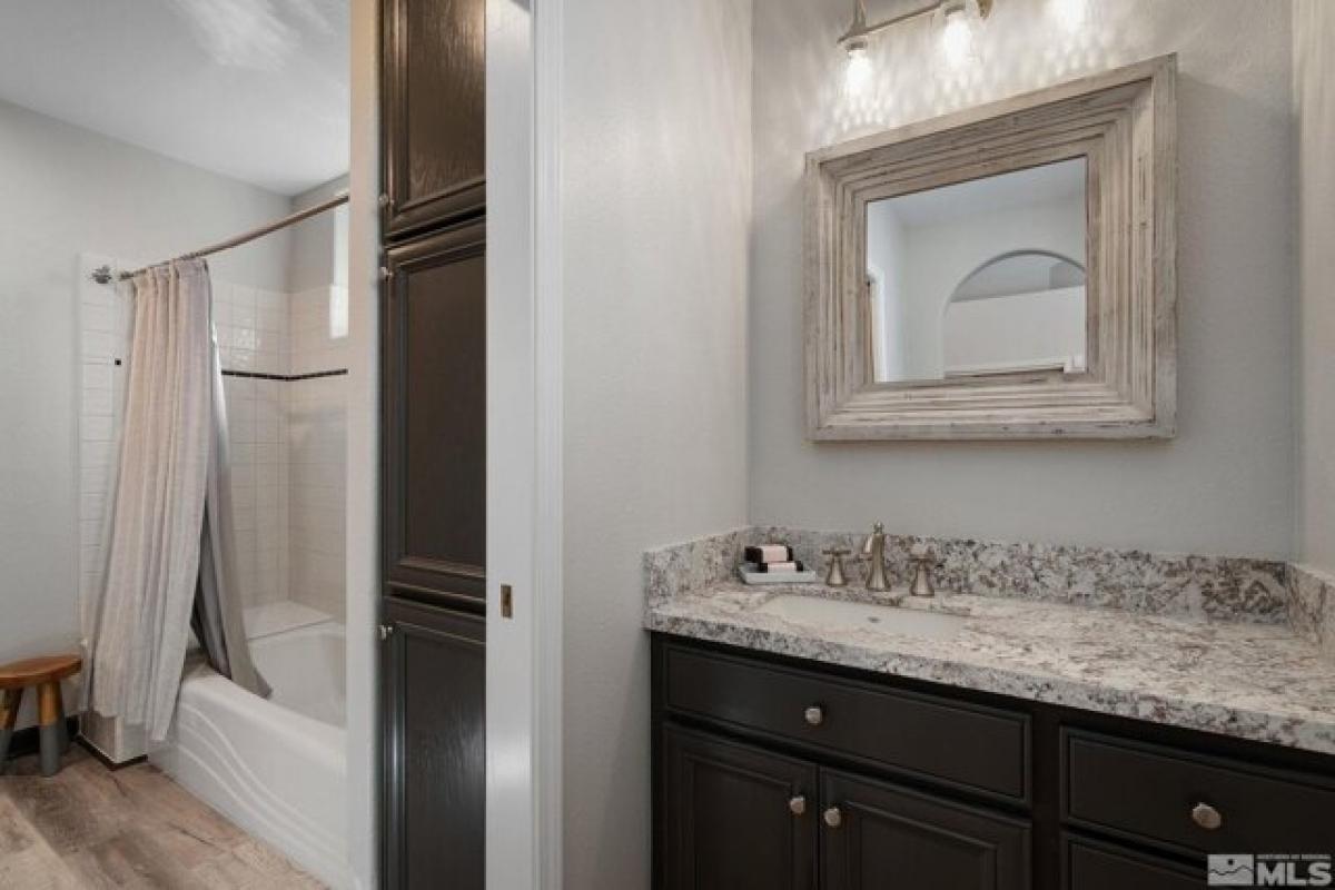 Picture of Home For Sale in Reno, Nevada, United States