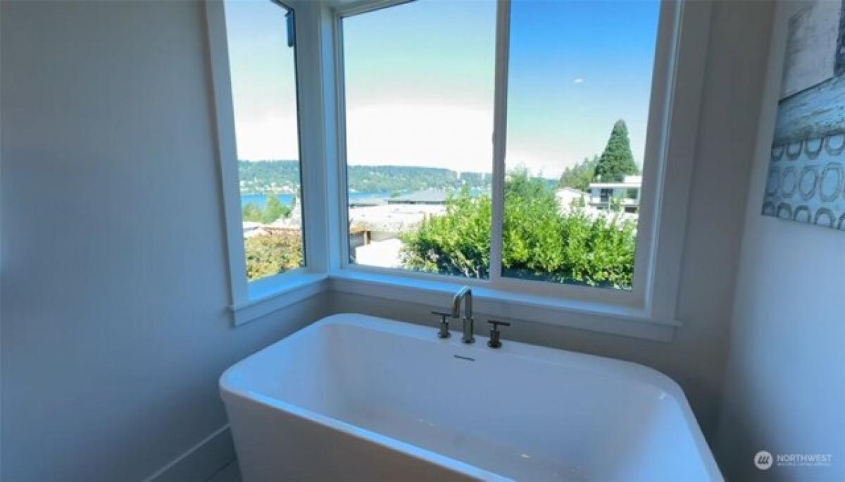 Picture of Home For Rent in Renton, Washington, United States