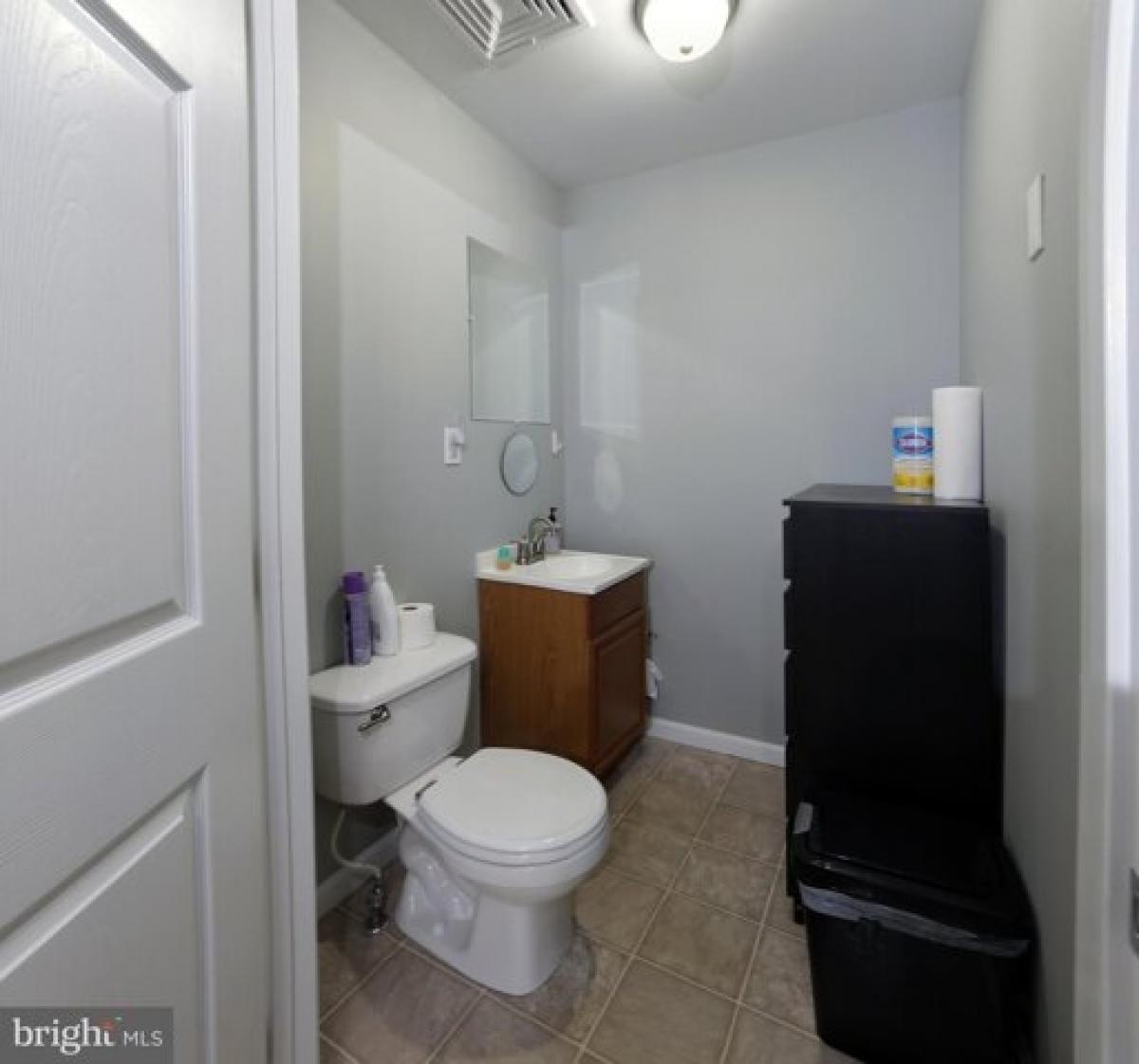 Picture of Home For Sale in York, Pennsylvania, United States