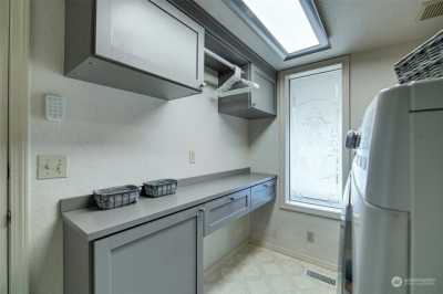 Home For Sale in Mill Creek, Washington