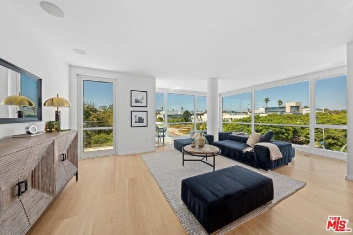 Picture of Home For Sale in Santa Monica, California, United States