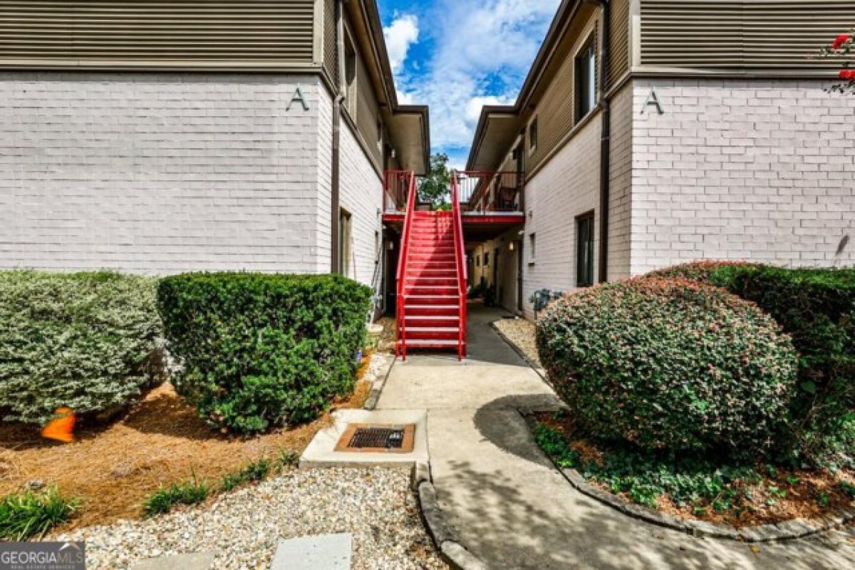 Picture of Home For Sale in Atlanta, Georgia, United States