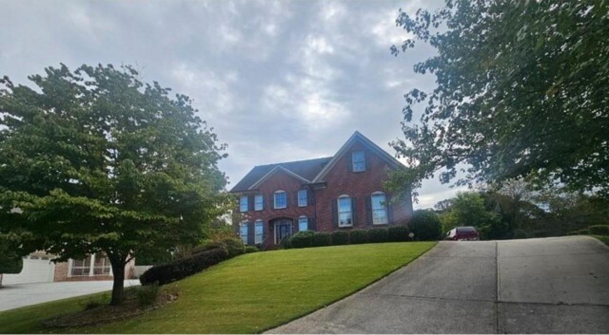 Picture of Home For Sale in Snellville, Georgia, United States