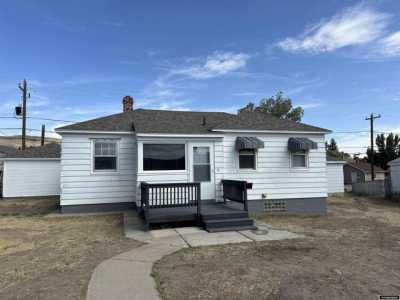 Home For Sale in Rawlins, Wyoming