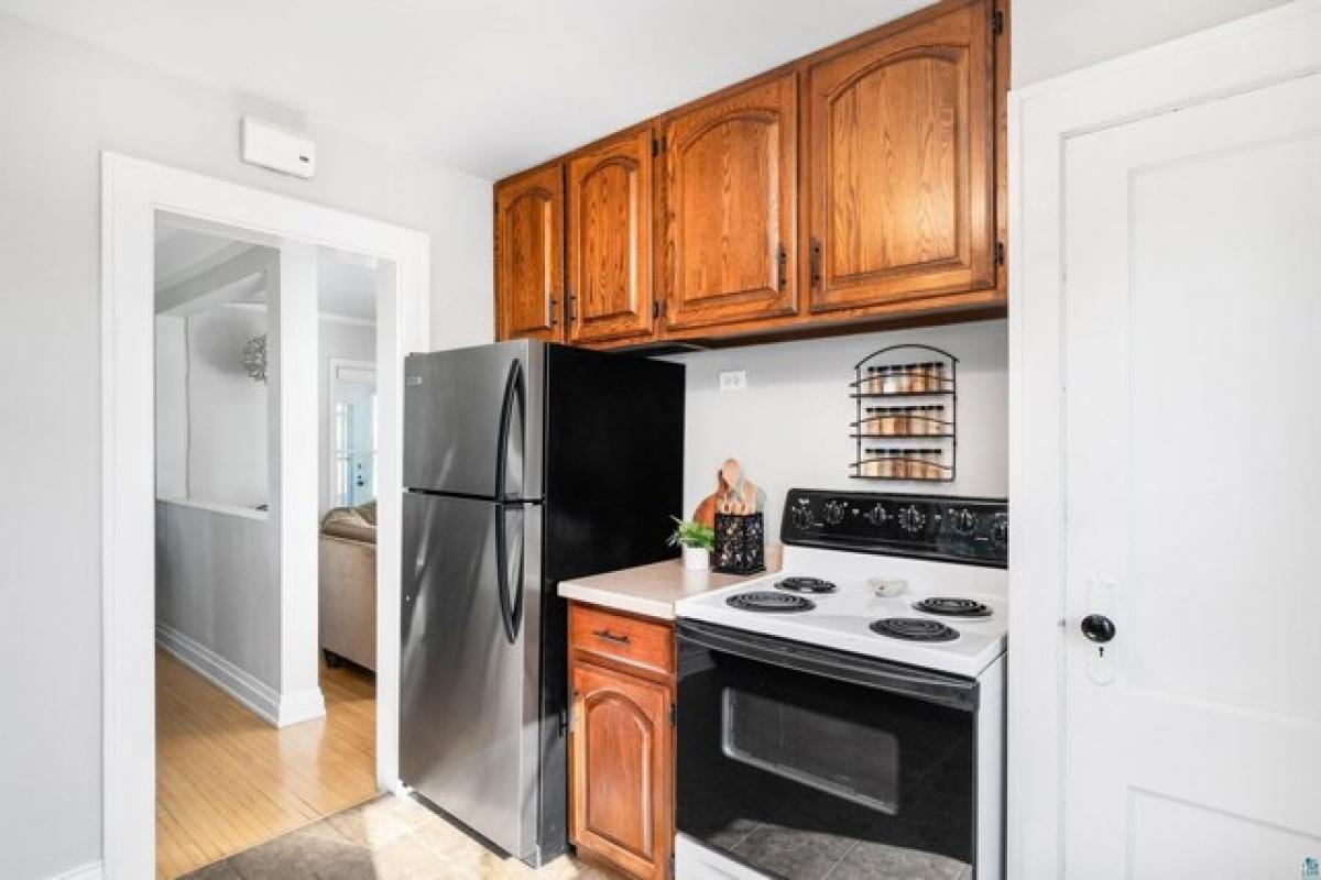 Picture of Home For Sale in Duluth, Minnesota, United States