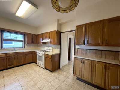 Home For Rent in Newark, New Jersey