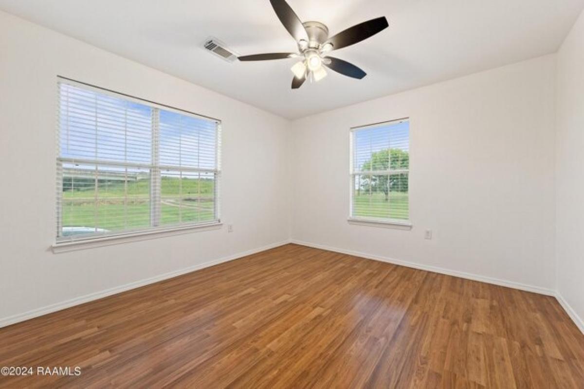 Picture of Home For Sale in Rayne, Louisiana, United States